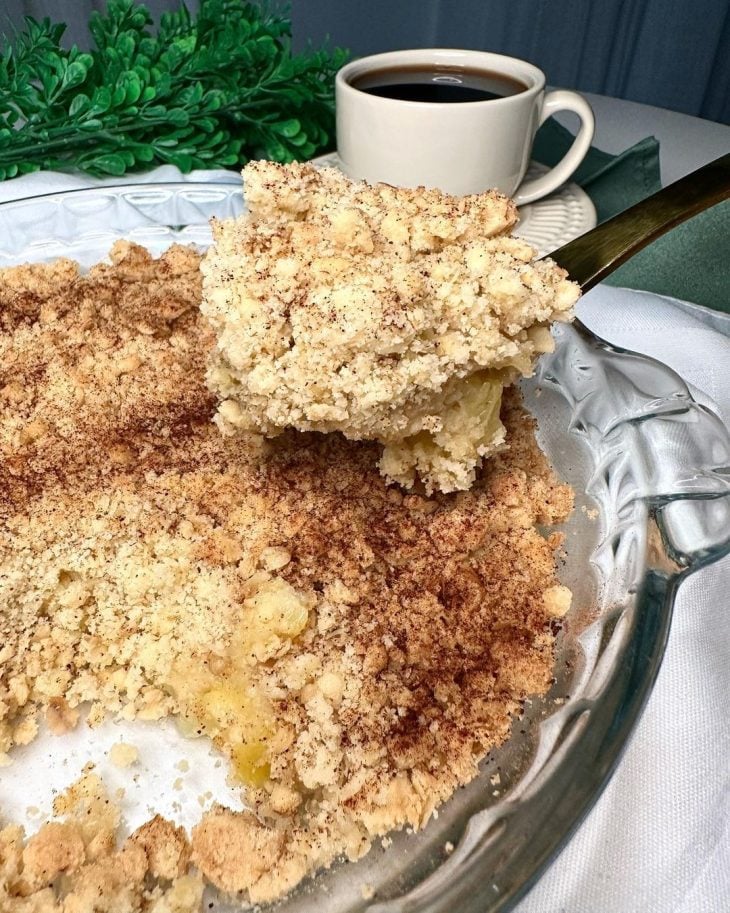 Crumble de abacaxi