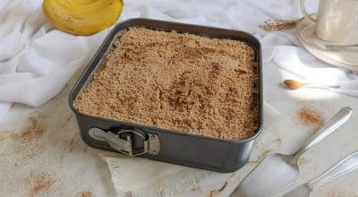 Cuca de banana com farofa fofinha