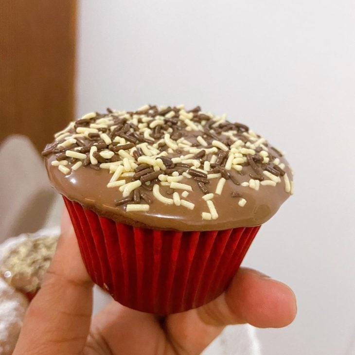 Cupcake fofinho de chocolate