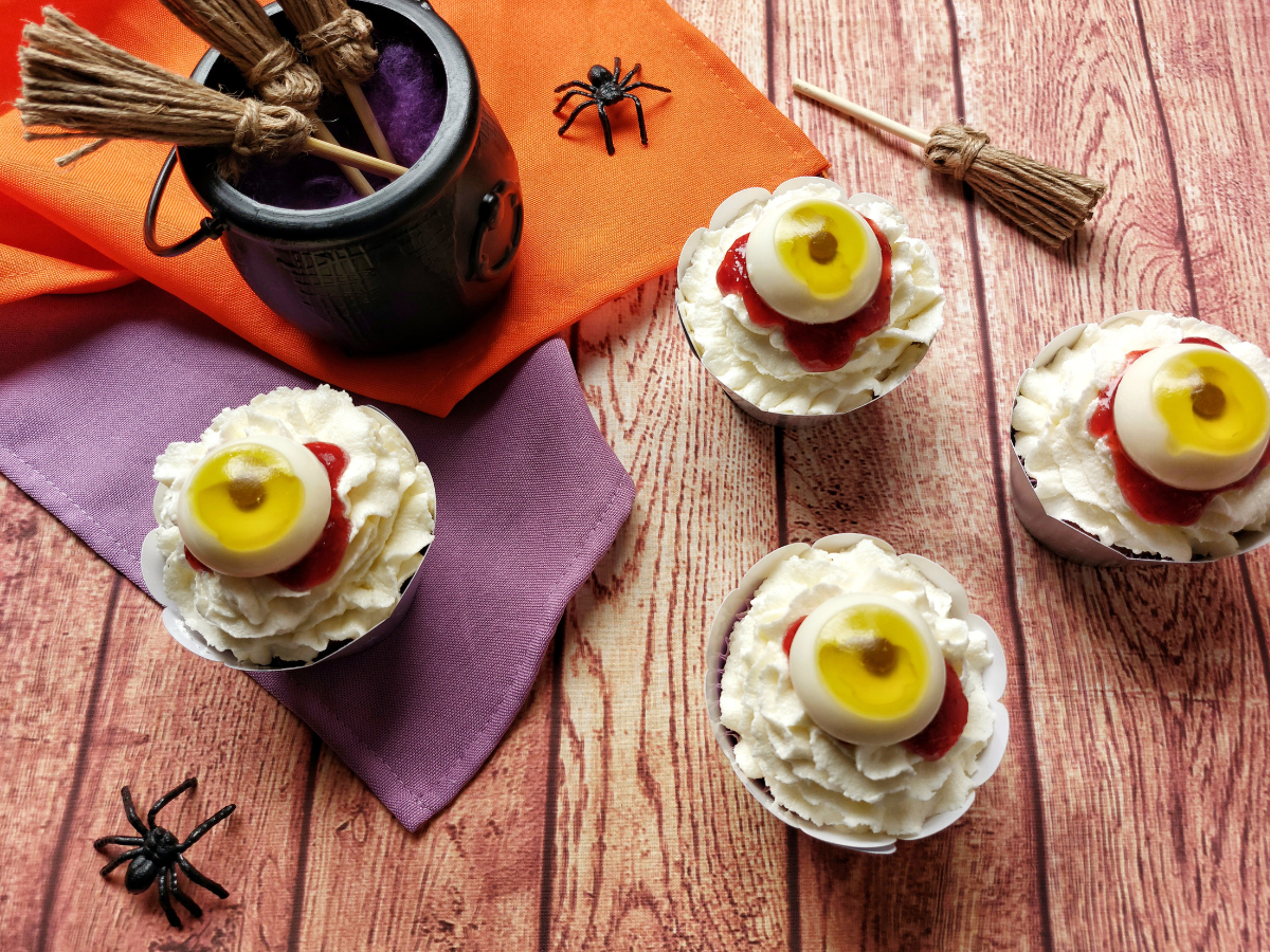 Cupcakes olhos de zumbi