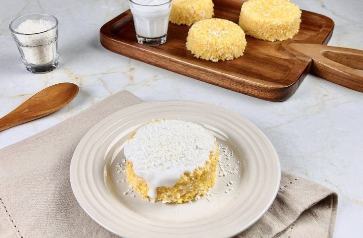 Cuscuz doce com coco