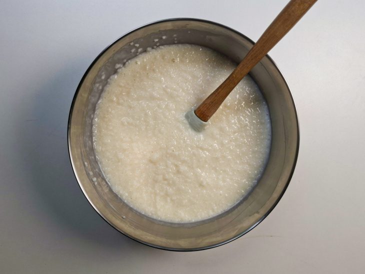 Ingredientes misturados e incorporados.