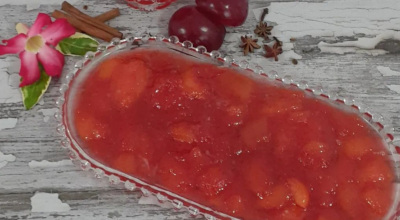 Doce de ameixa vermelha com especiarias