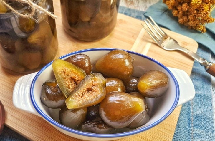 Doce de figo com cravo e canela