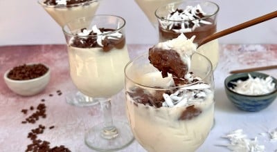 Doce gelado de coco e chocolate