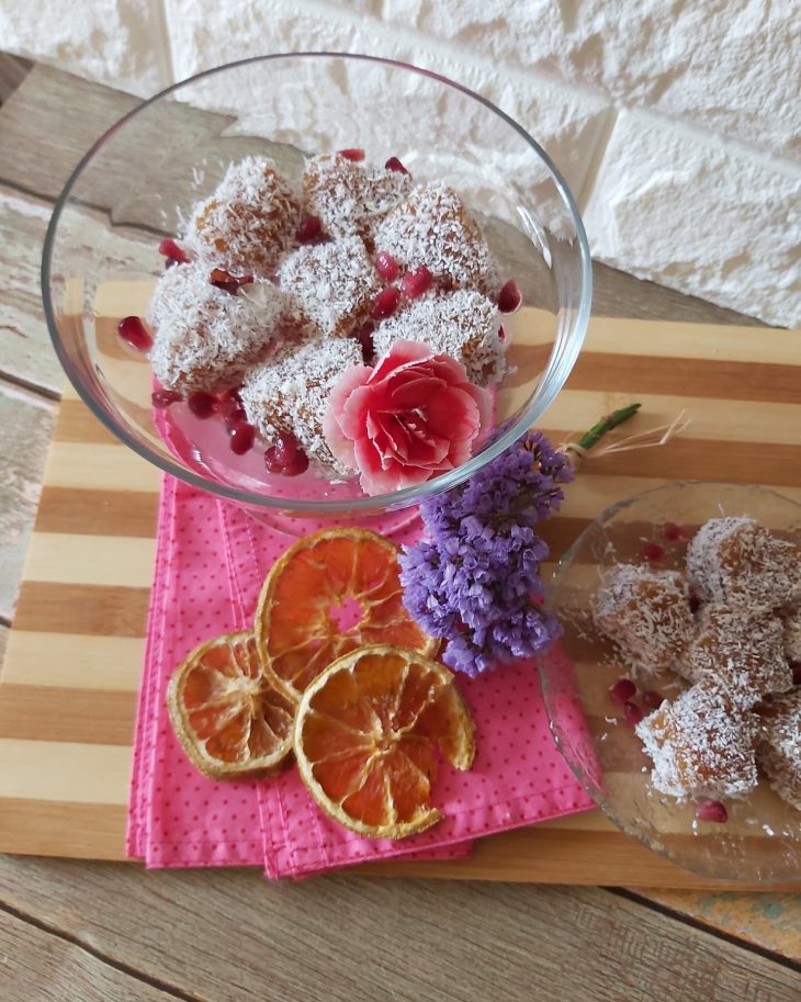 Docinho de laranja com coco