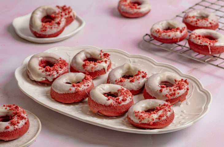 Donuts red velvet