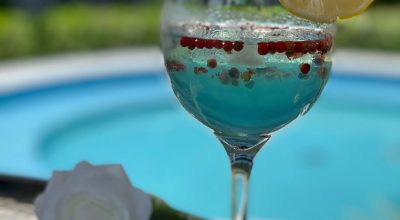 Drink azul com gin