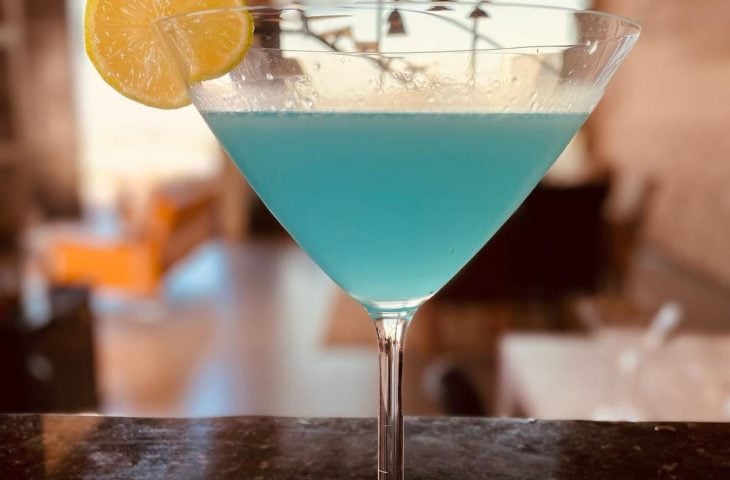 Drink blue velvet margarita