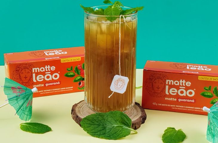 Drink refrescante de matte com guaraná