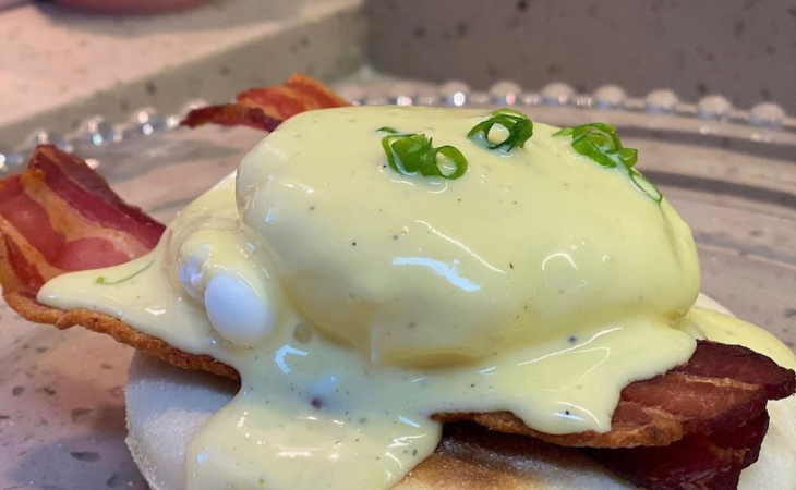 Eggs Benedict