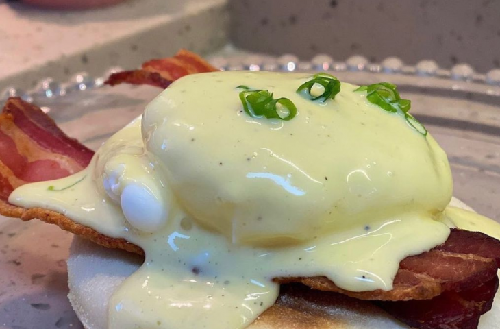 Eggs Benedict