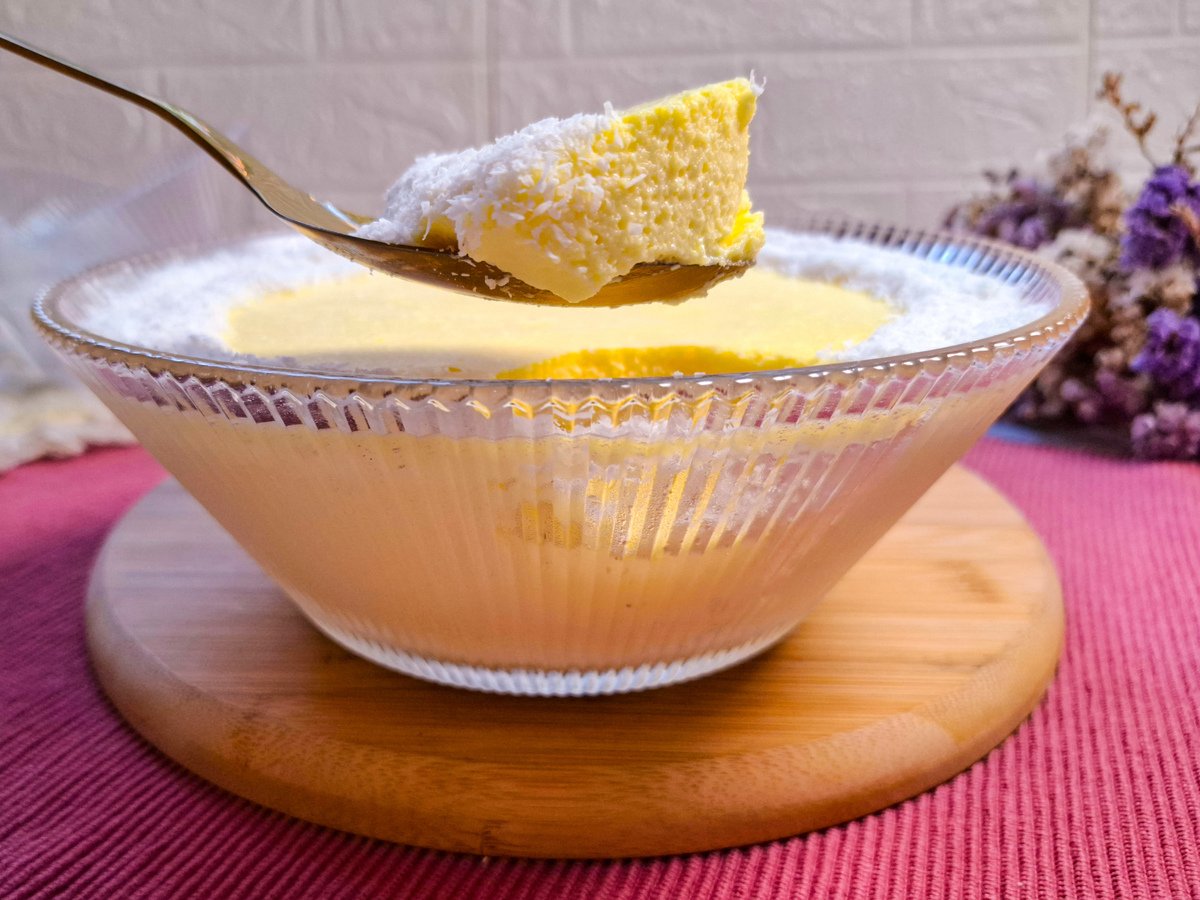 Gelado de abacaxi com coco