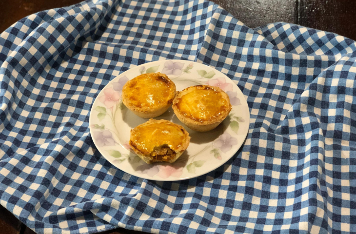 Empadinha de frango com Catupiry