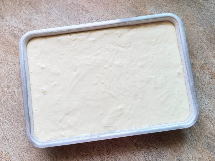 Empanada pronta para ir ao forno.