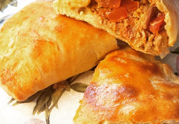 Empanada galega de atum