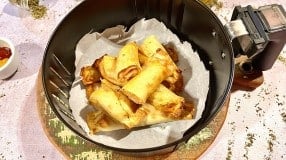 Enroladinho de queijo e presunto na air fryer