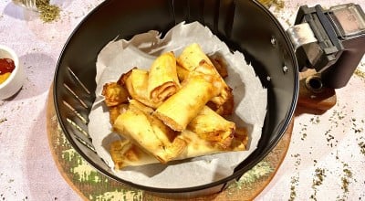 Enroladinho de queijo e presunto na airfryer