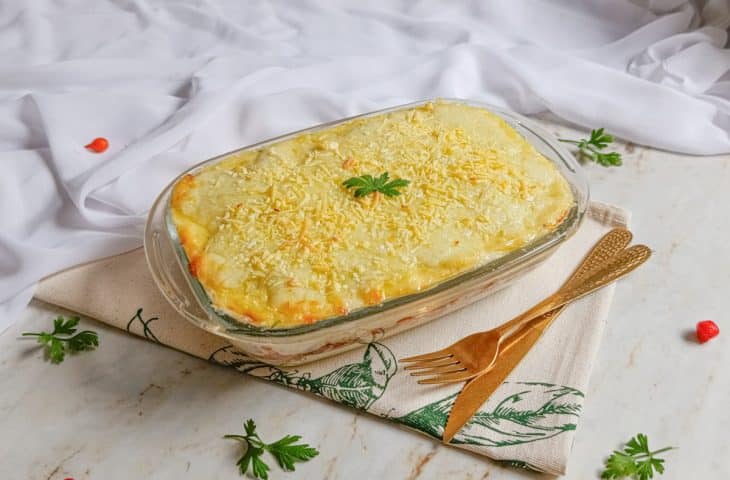 Escondidinho de calabresa