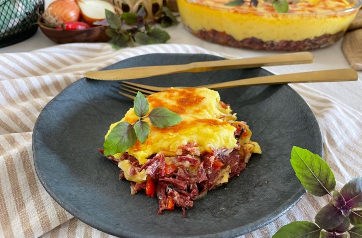 Escondidinho de carne-seca com mandioquinha