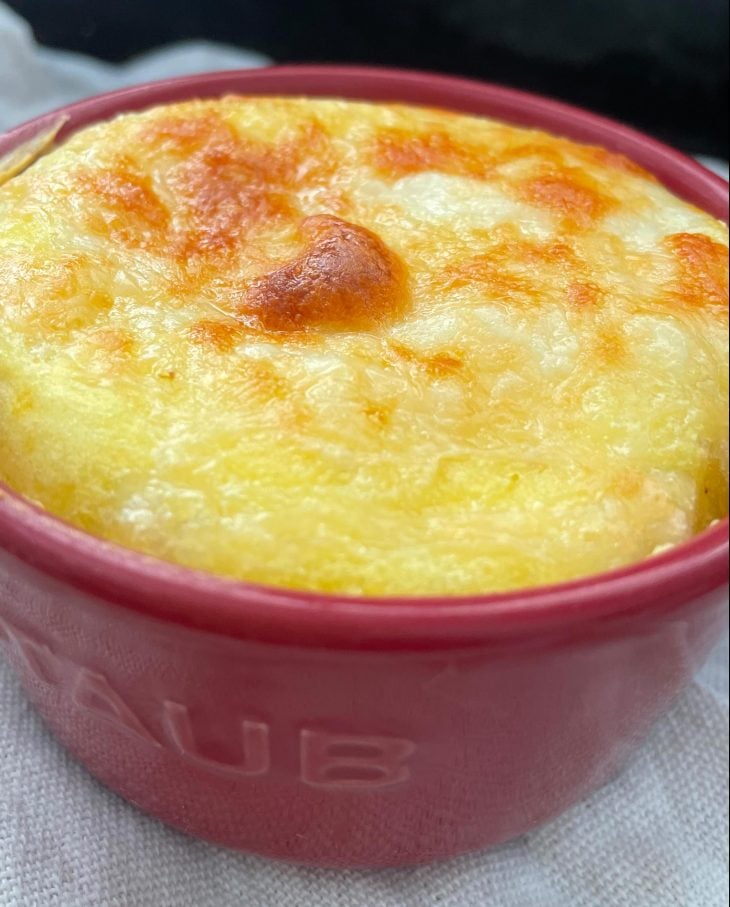 Escondidinho de mandioquinha com queijo