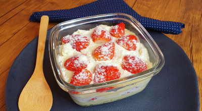 Escondidinho de morango com leite Ninho