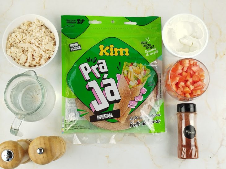 Ingredientes reunidos para o preparo da receita.