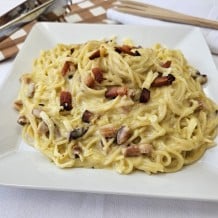 Espaguete à carbonara