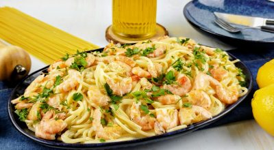 Espaguete ao limone com camarão