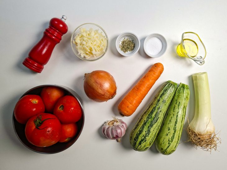 Ingredientes reunidos para o preparo da receita.