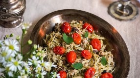 Espaguete de chuchu com sardinha