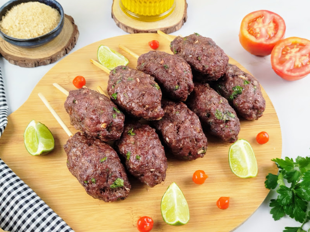 Espetinho de kafta