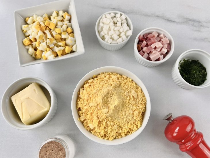 Ingredientes reunidos para o preparo da receita.