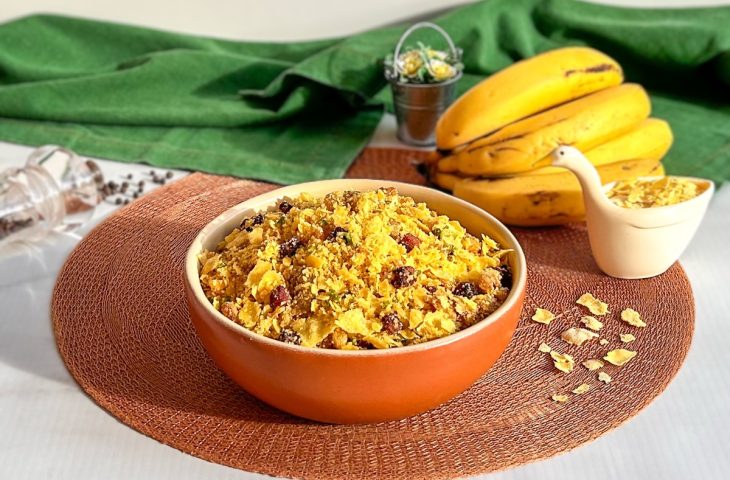 Farofa de banana com farinha de milho