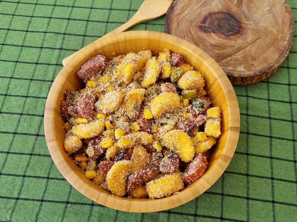 Farofa de banana-da-terra