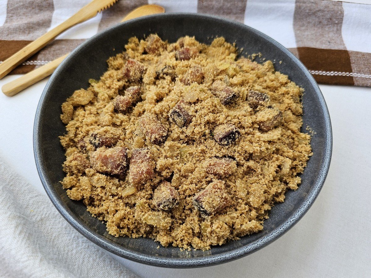 Farofa de cebola e bacon