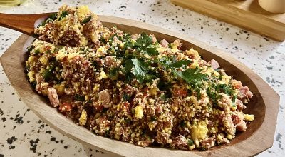 Farofa de cuscuz com bacon