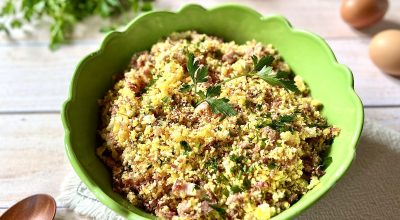 Farofa de cuscuz com ovo