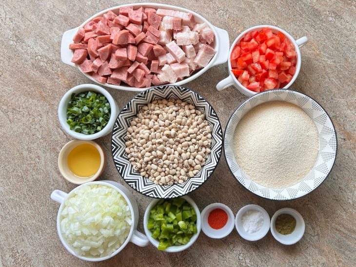 Ingredientes reunidos para o preparo da receita.