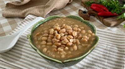 Feijão na panela de arroz