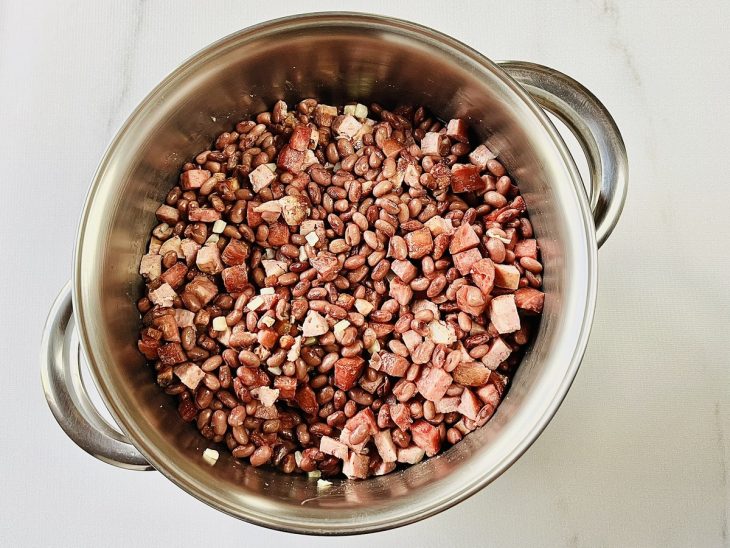 carnes de volta para refogado.