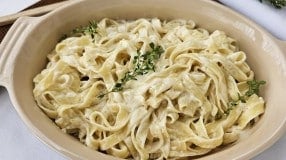 Fettuccine alfredo