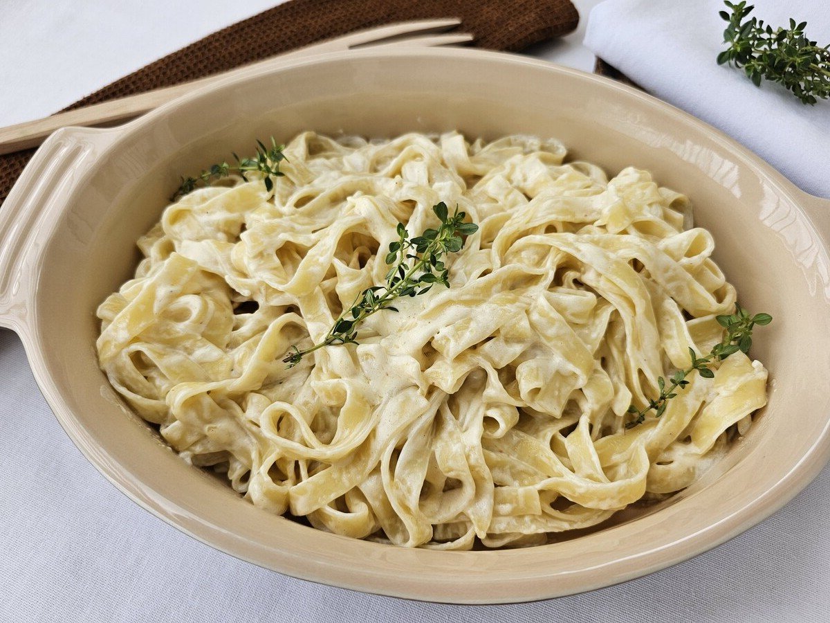 Fettuccine alfredo