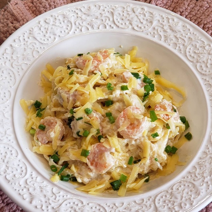 Fettuccine com camarão ao molho branco