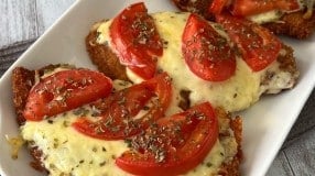 Filé à milanesa napolitano