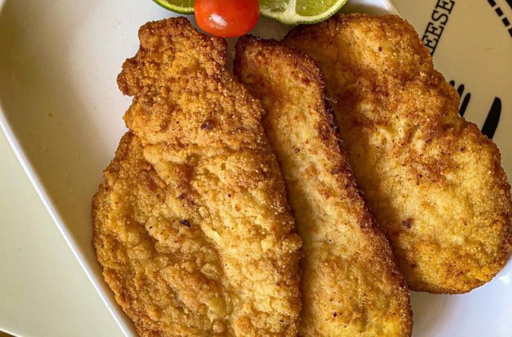 Filé de frango à milanesa