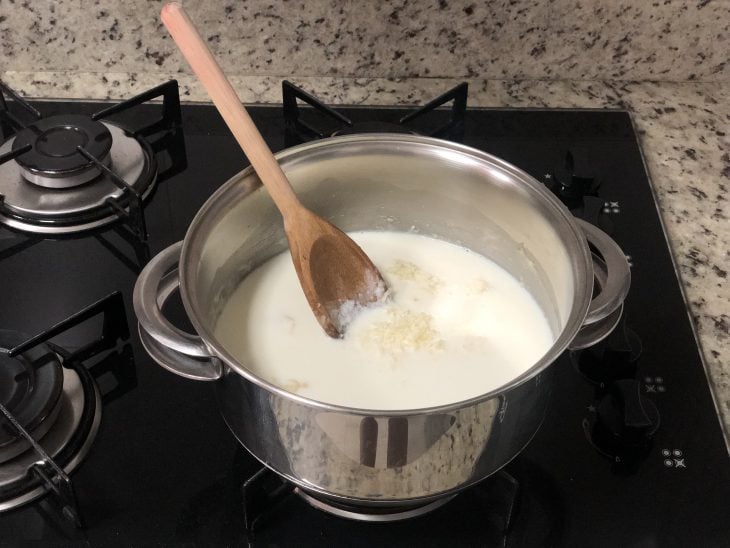 Filé de frango ao molho de limão com queijo - Passo a Passo