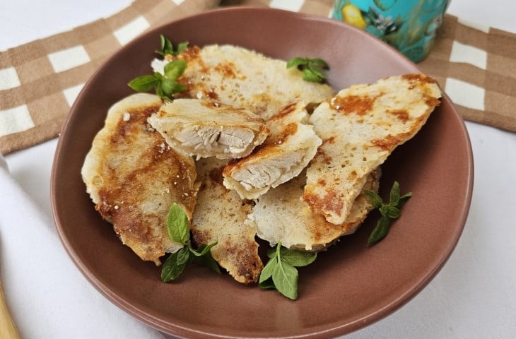 Filé de frango com tapioca e queijo