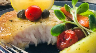 Filé de pirarucu com legumes