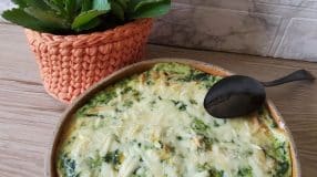 Filé de sassami com creme de espinafre